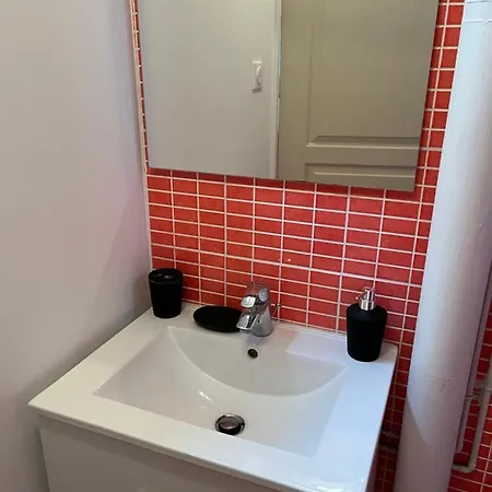 Vivez Zen - Entre La Gare Et L'hotel De *